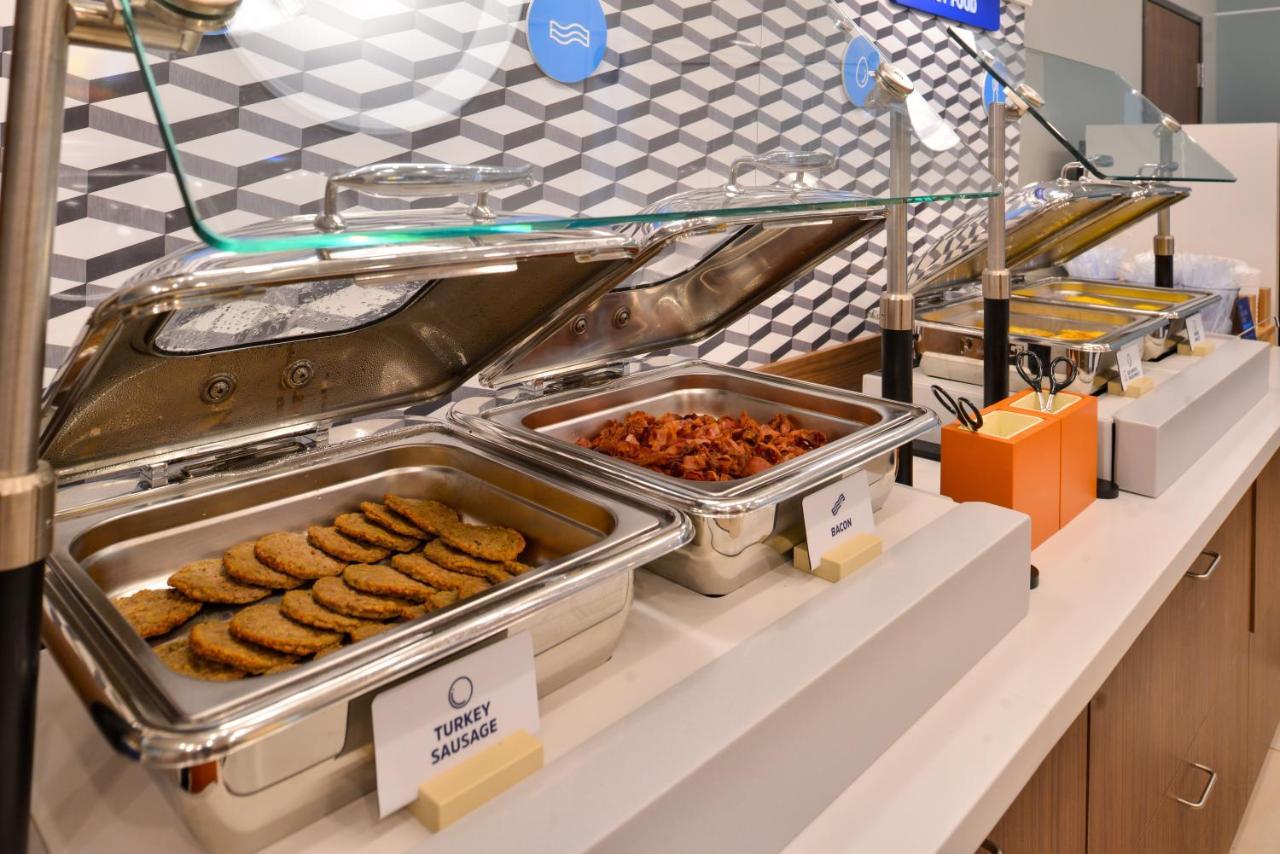 Holiday Inn Express & Suites - Milan - Sandusky Area By Ihg Ngoại thất bức ảnh