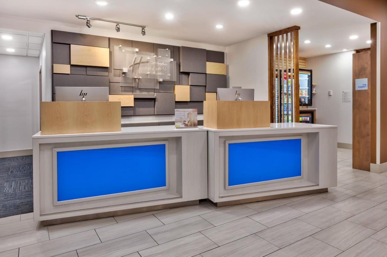 Holiday Inn Express & Suites - Milan - Sandusky Area By Ihg Ngoại thất bức ảnh