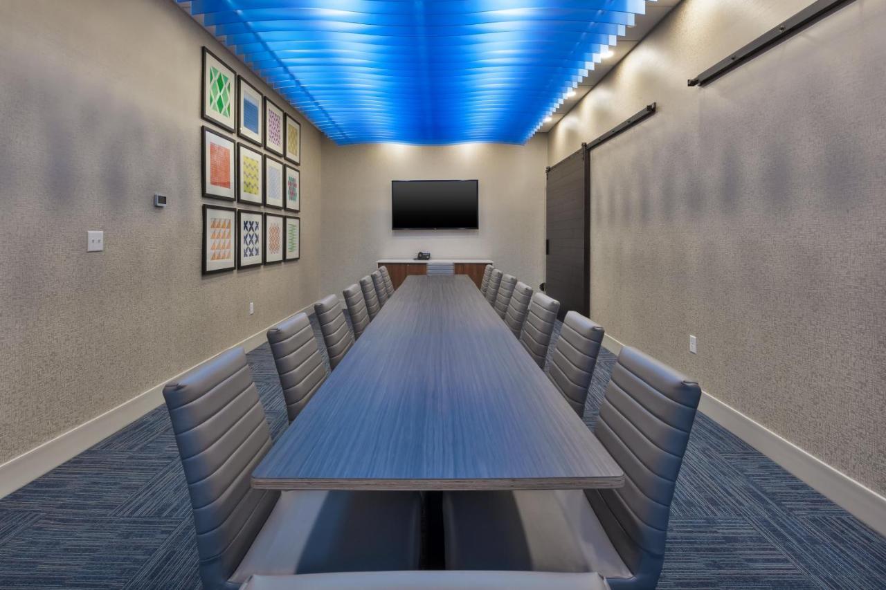 Holiday Inn Express & Suites - Milan - Sandusky Area By Ihg Ngoại thất bức ảnh