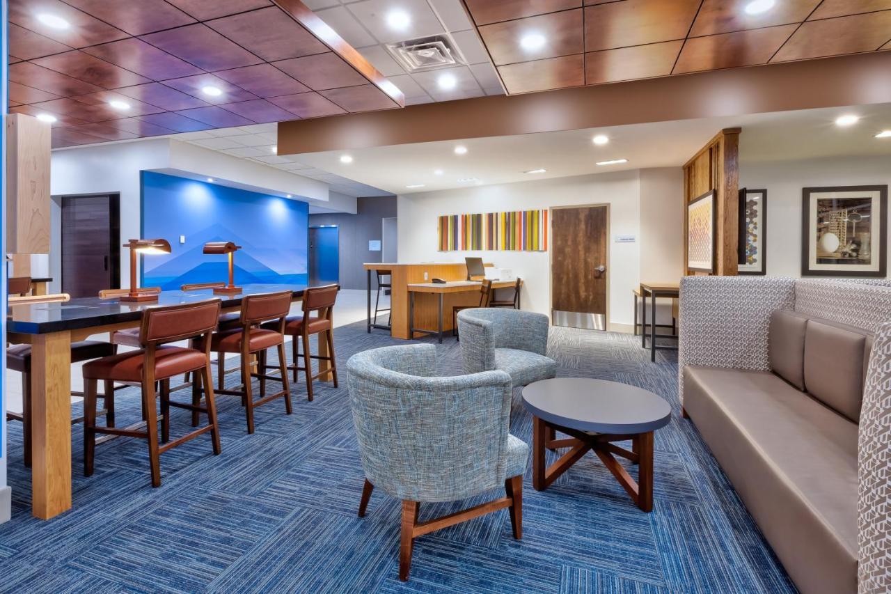 Holiday Inn Express & Suites - Milan - Sandusky Area By Ihg Ngoại thất bức ảnh